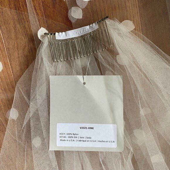NWT Veil Trends Vine Fingertip Veil from BHLDN / Anthropologie - Picture 7 of 7